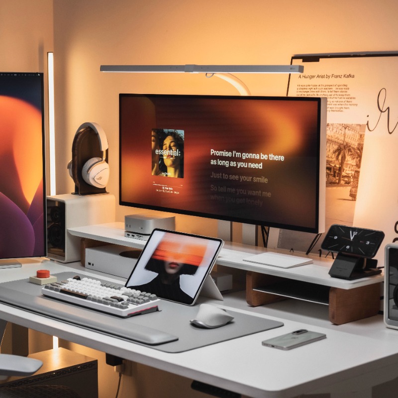 Modern Monitor Riser Stand Erg - Desk Setup With Laptop And Monitor ulasan dan harga
